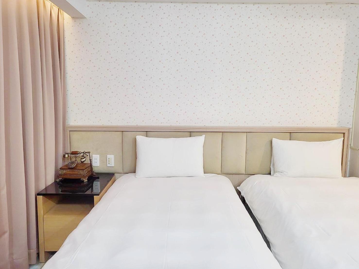 Hotel Champs Elysees Taizhong Zewnętrze zdjęcie