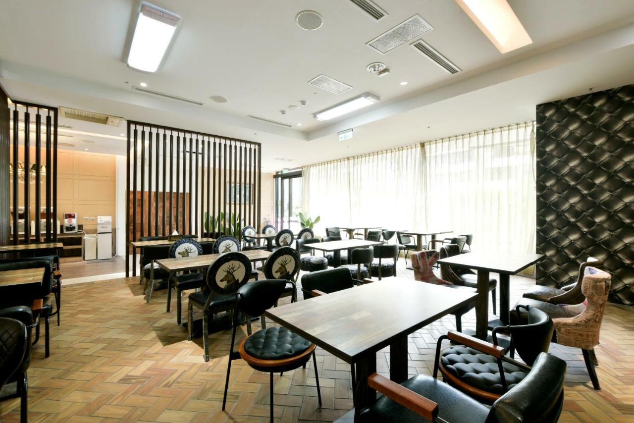 Hotel Champs Elysees Taizhong Zewnętrze zdjęcie